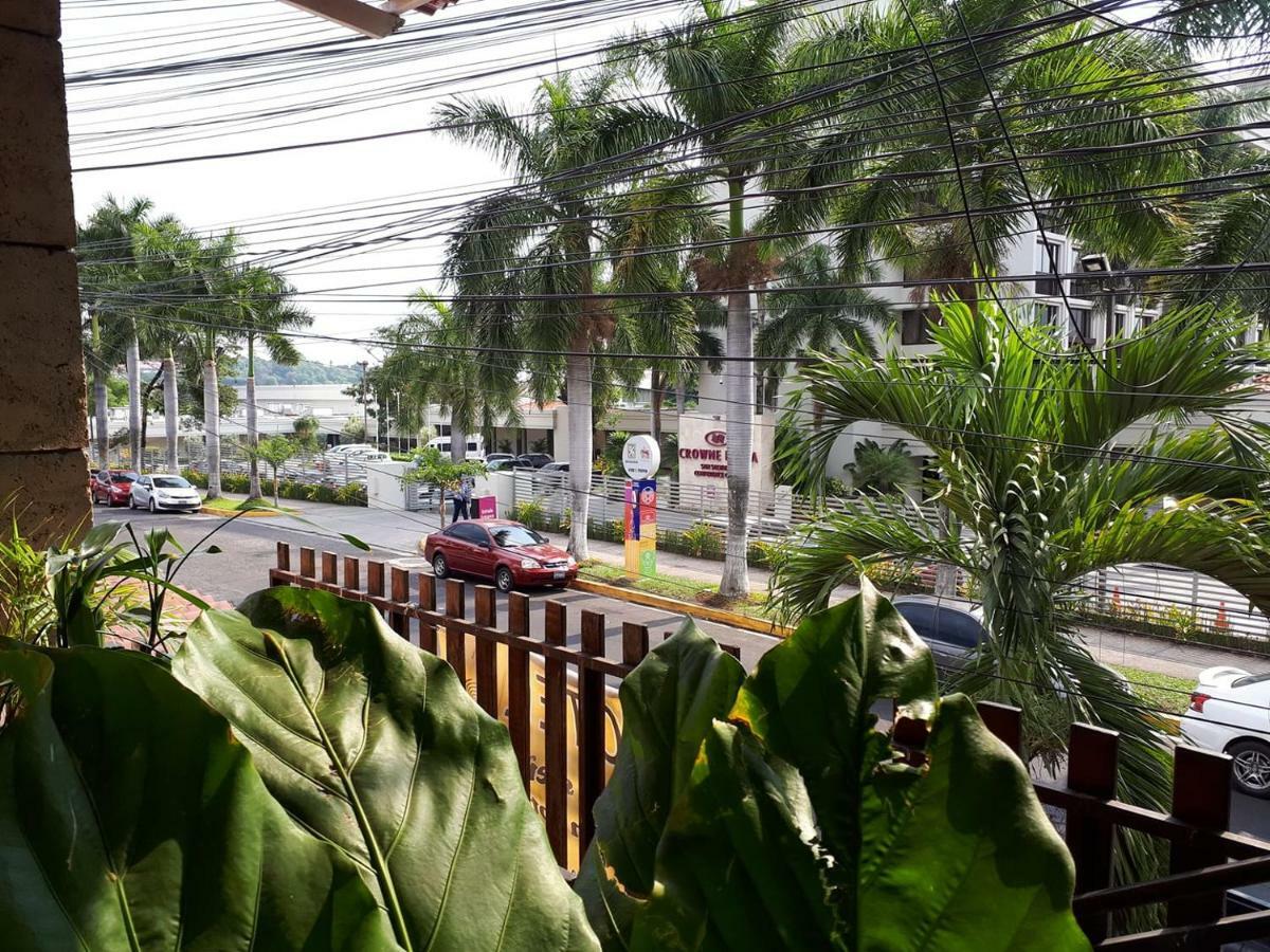 Hotel Arbol De Suenos San Salvador Exterior photo