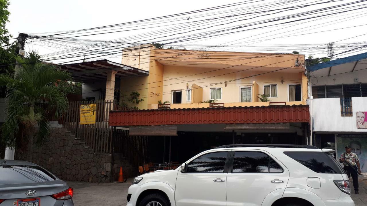 Hotel Arbol De Suenos San Salvador Exterior photo
